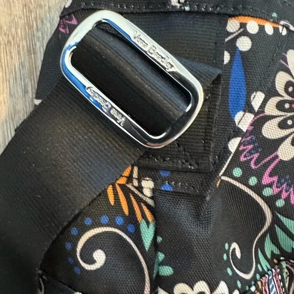 Vera Bradley Bandana Swirl BIG Laundry Bag Shoulder Strap Drawstring - Picture 4 of 13